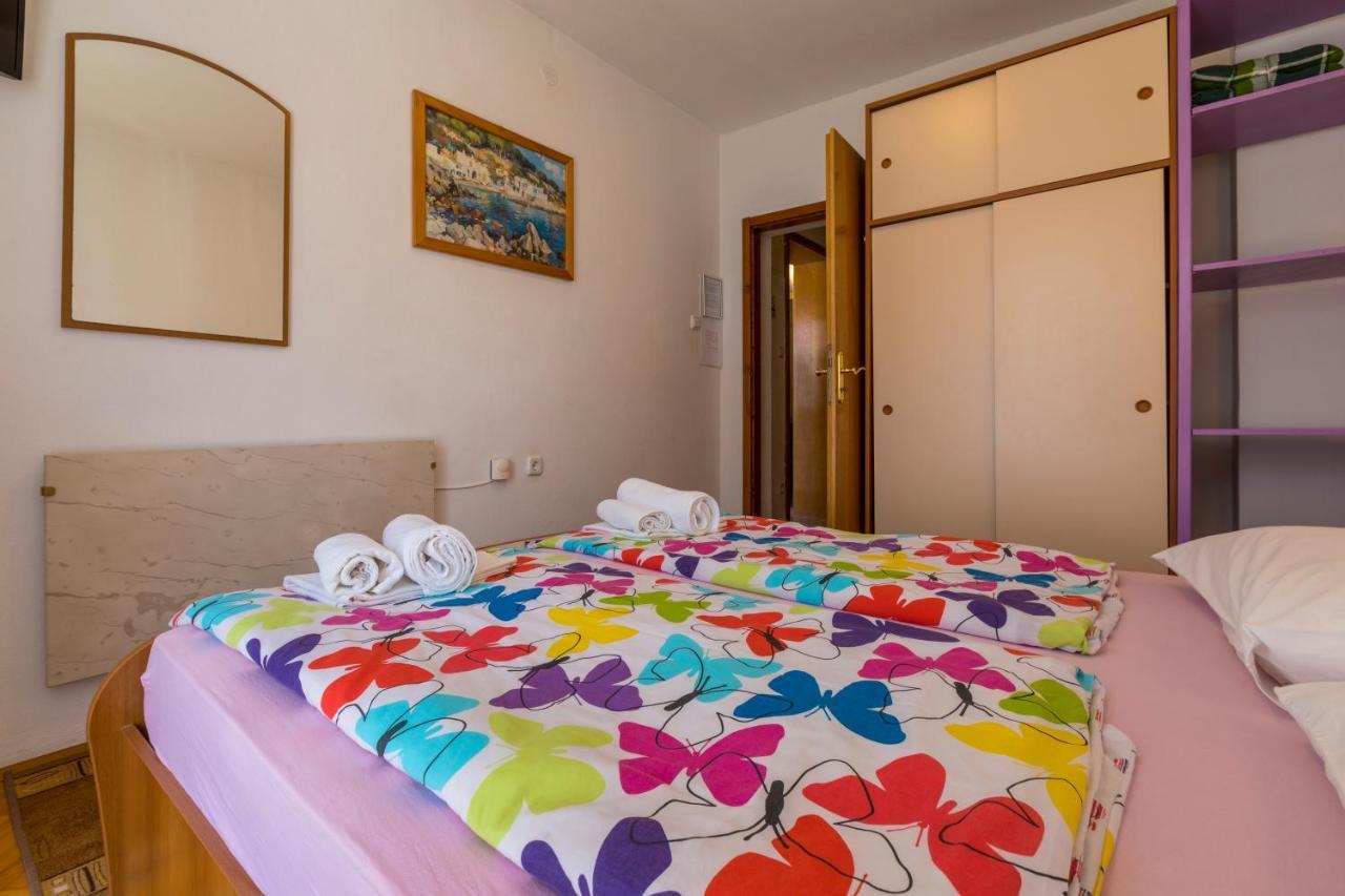 Apartman Katnic 1-2-3 *